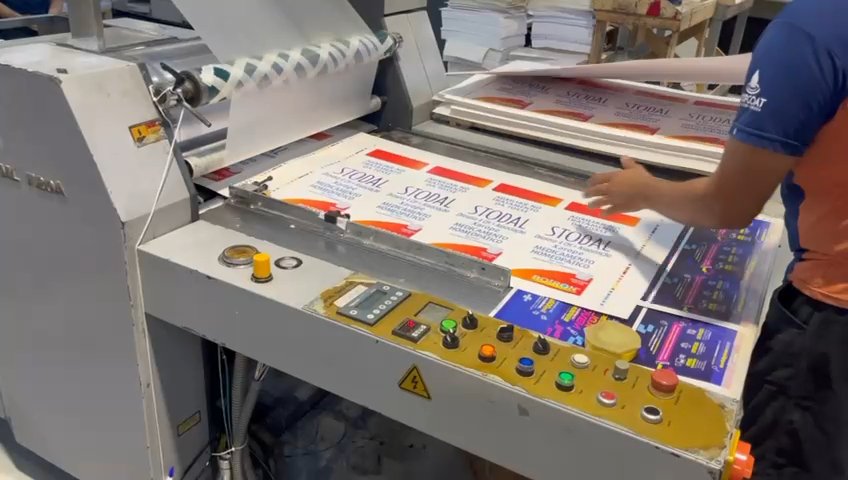 Laminadora Semi-automática